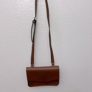 Small crossbody bag